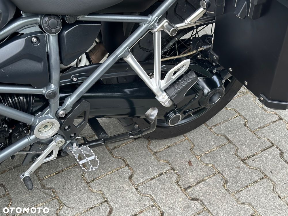 BMW R - 21