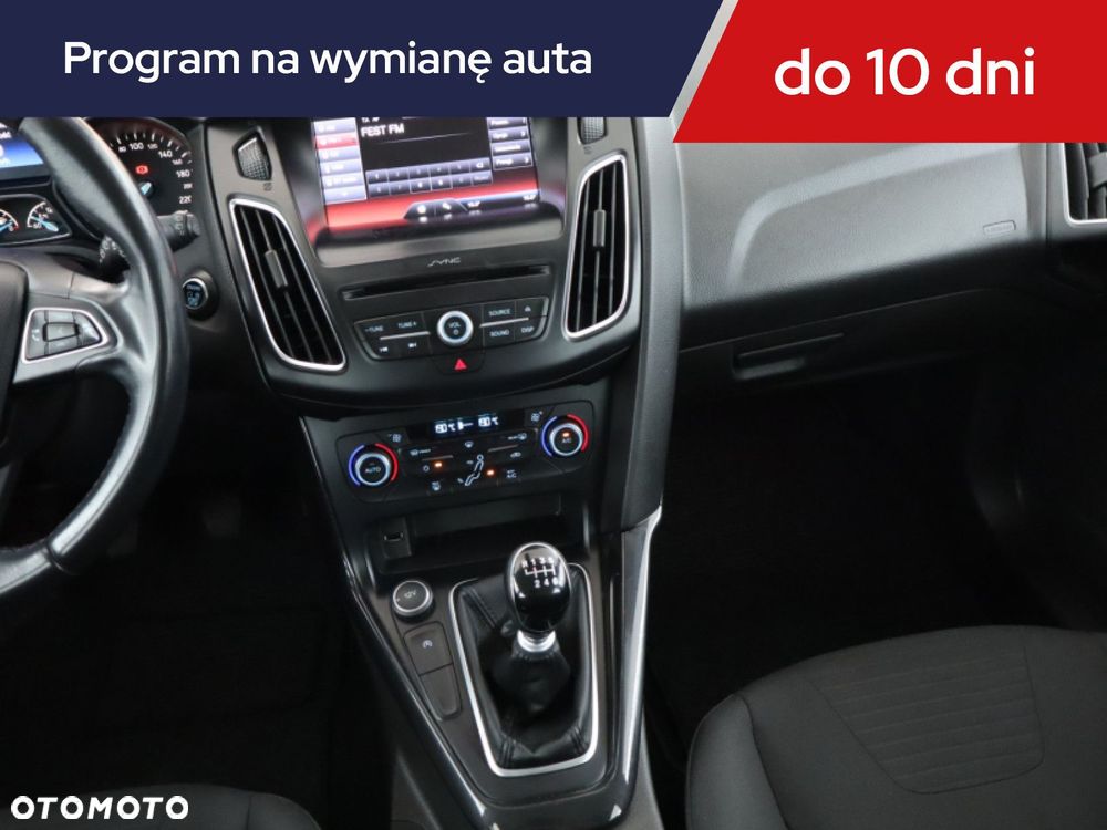 Ford Focus SW - 10