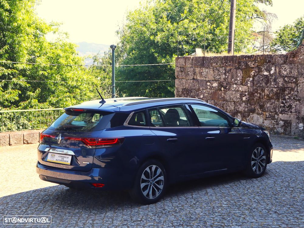 Renault Mégane Sport Tourer 1.6 E-Tech Plug-In Hybrid Equilibre - 4