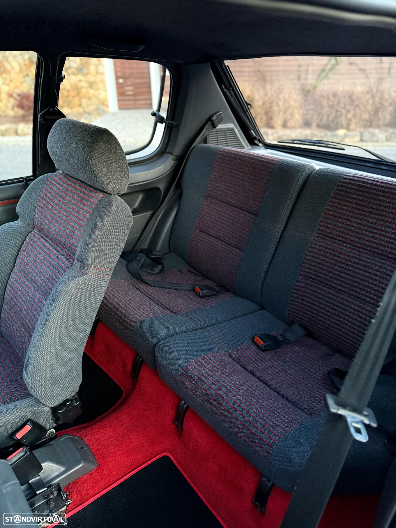Peugeot 205 1.6 GTi - 11