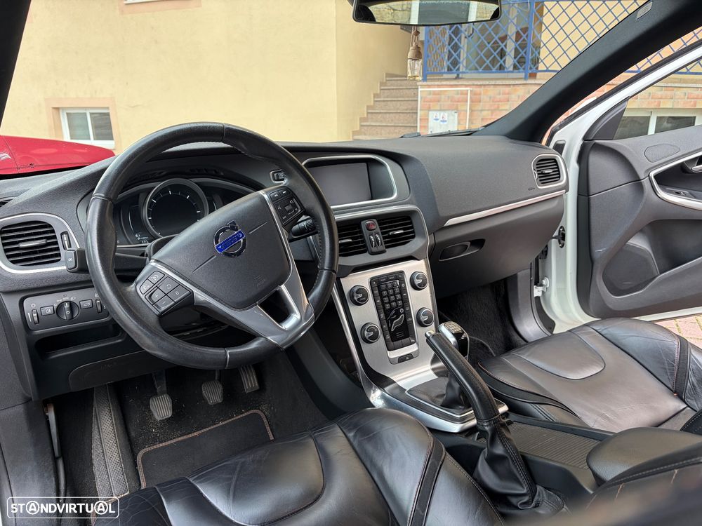 Volvo V40 D2 Ocean Race - 10