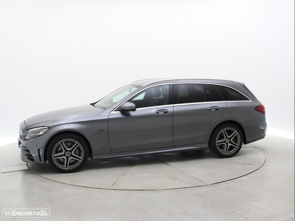 Mercedes-Benz C 300 de AMG Line - 2