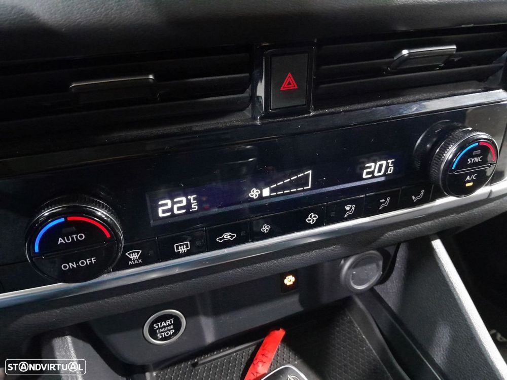 Nissan Qashqai 1.3 DIG-T Acenta LED+R - 13