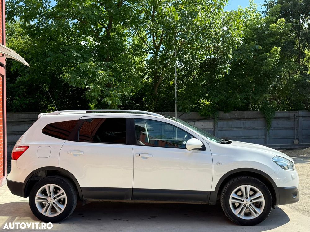 Nissan Qashqai+2 - 34