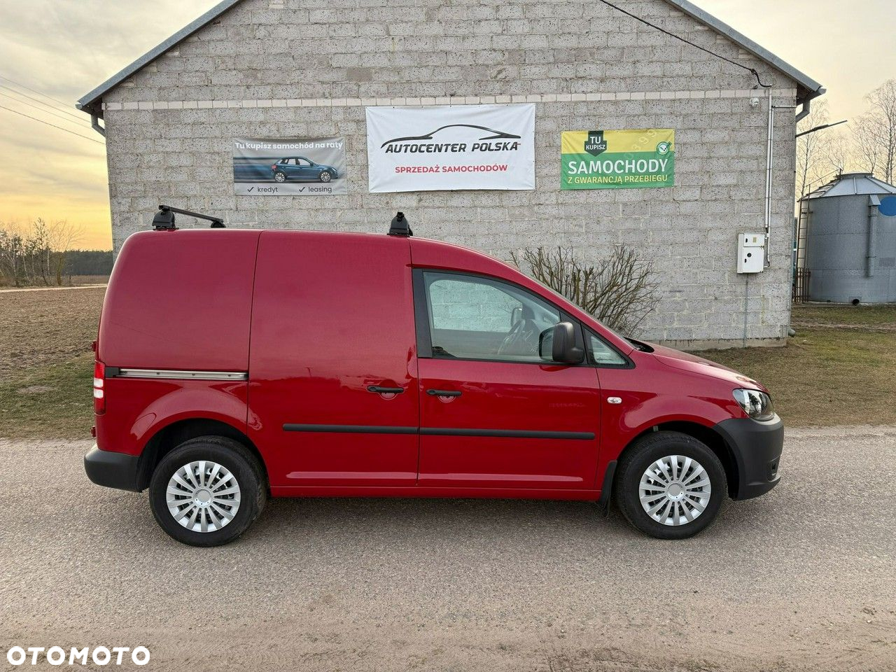 Volkswagen Caddy - 9