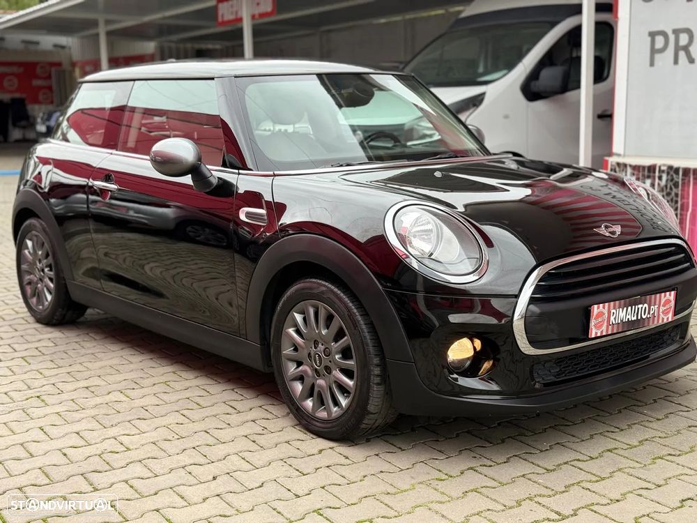 MINI 3 Portas One D - 20