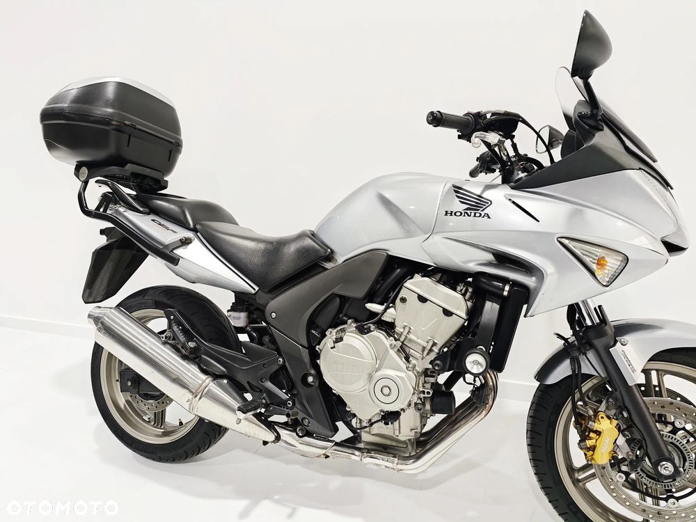Honda CBF - 6