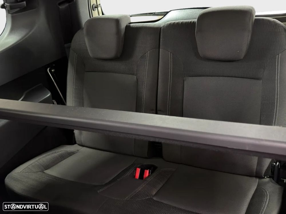 Dacia Lodgy 1.5 dCi Confort 7L - 17