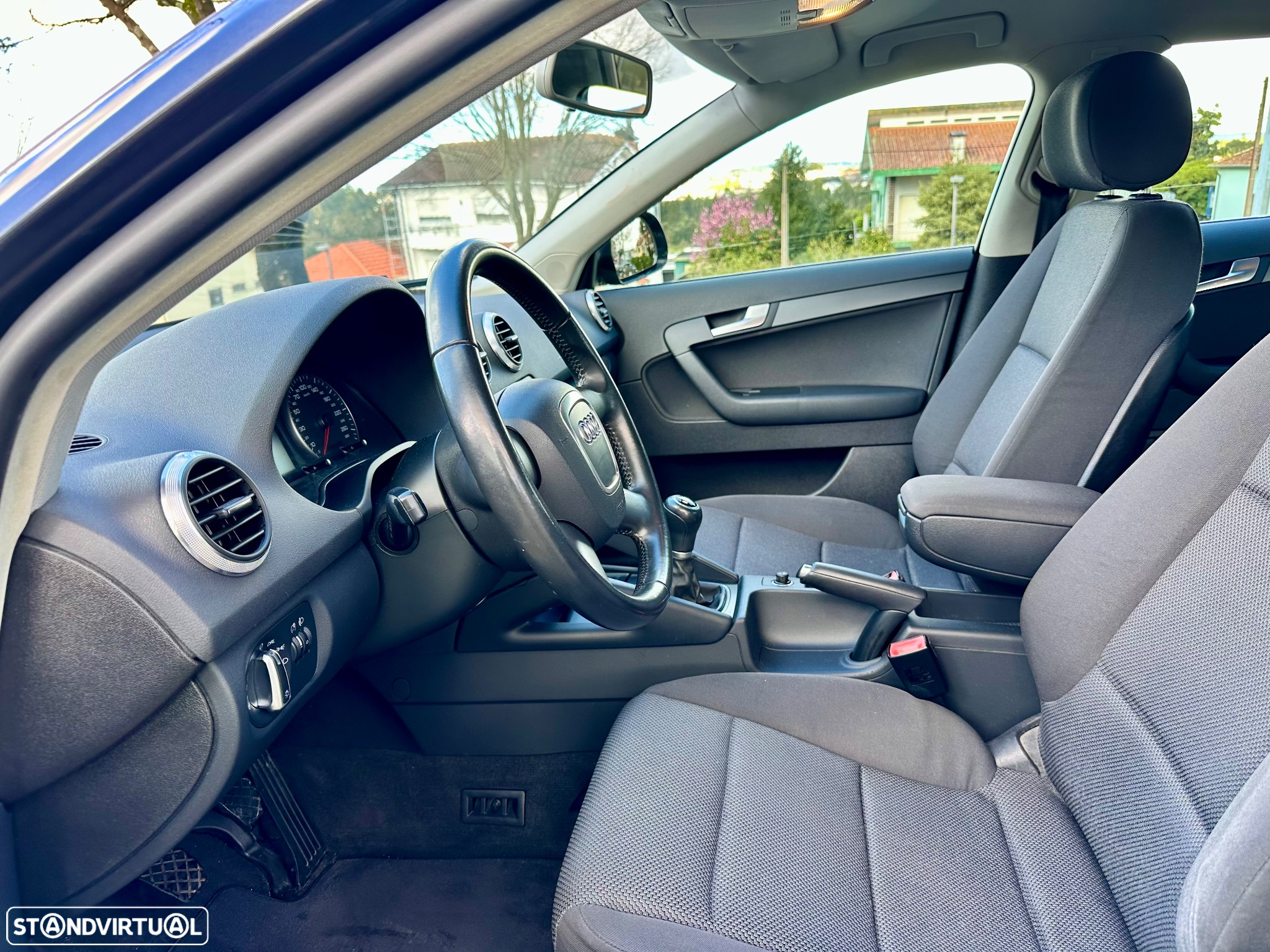 Audi A3 Sportback 1.6 TDI Attraction - 16