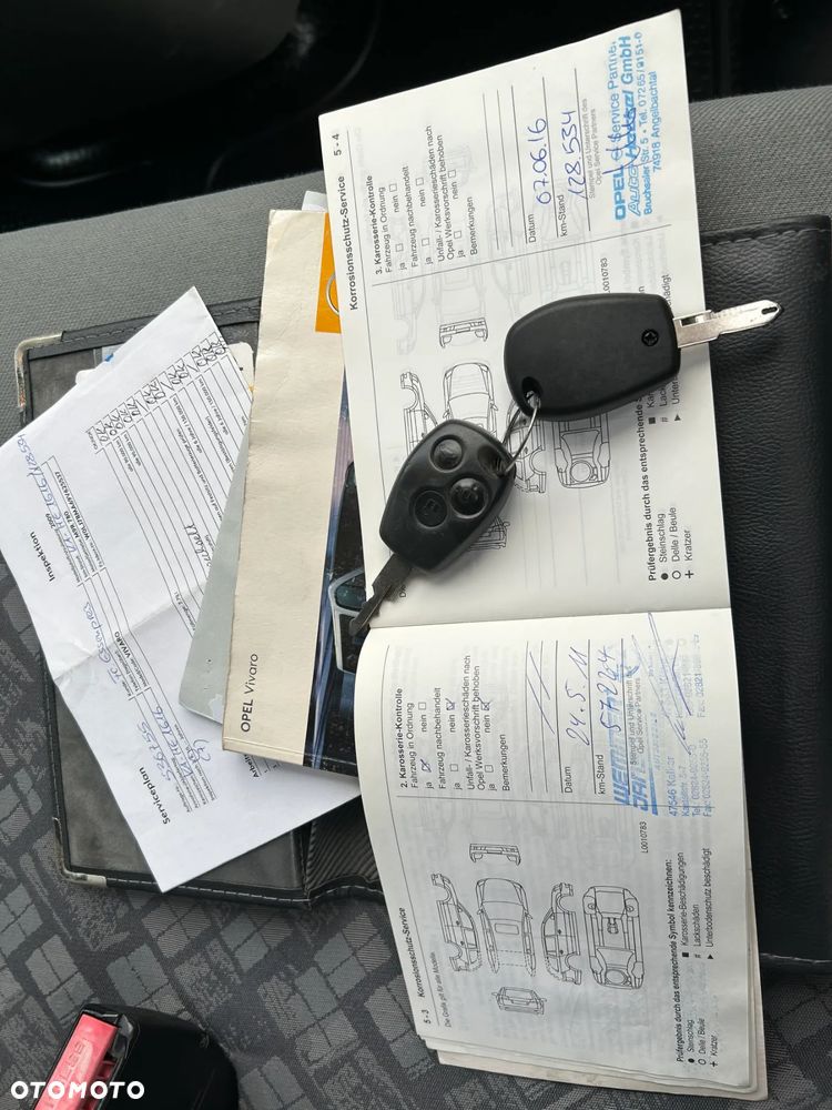 Opel Vivaro L1H1 2.9t - 9