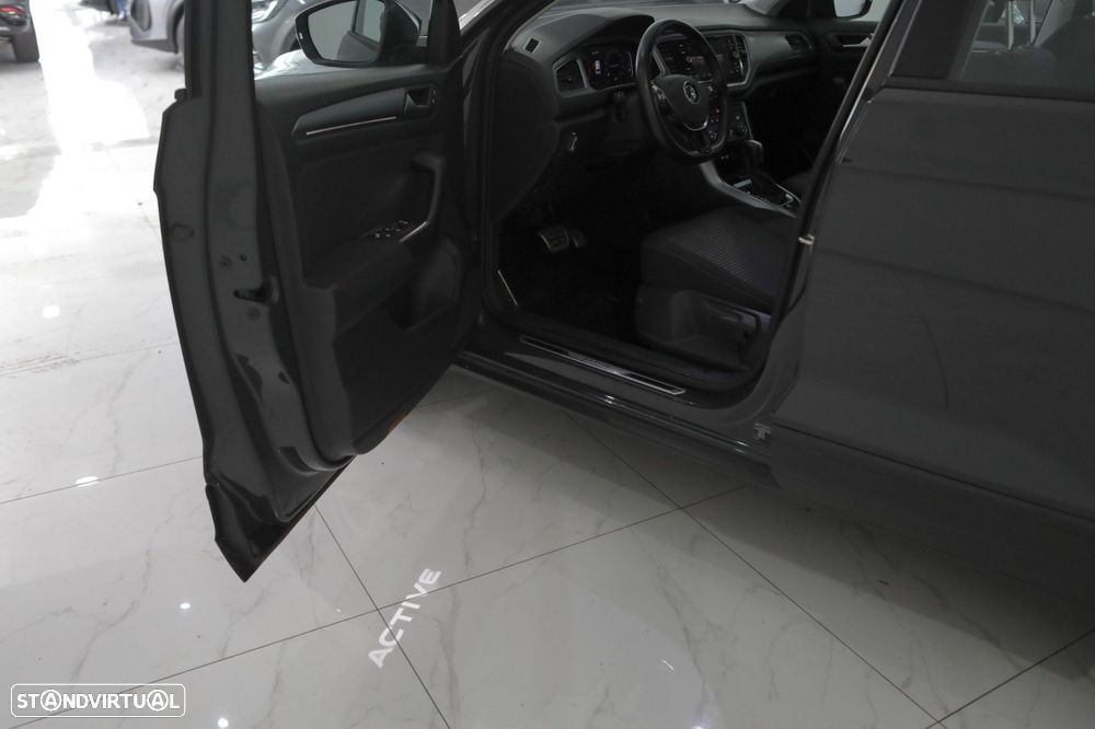 VW T-Roc 1.5 TSI Beats DSG - 16