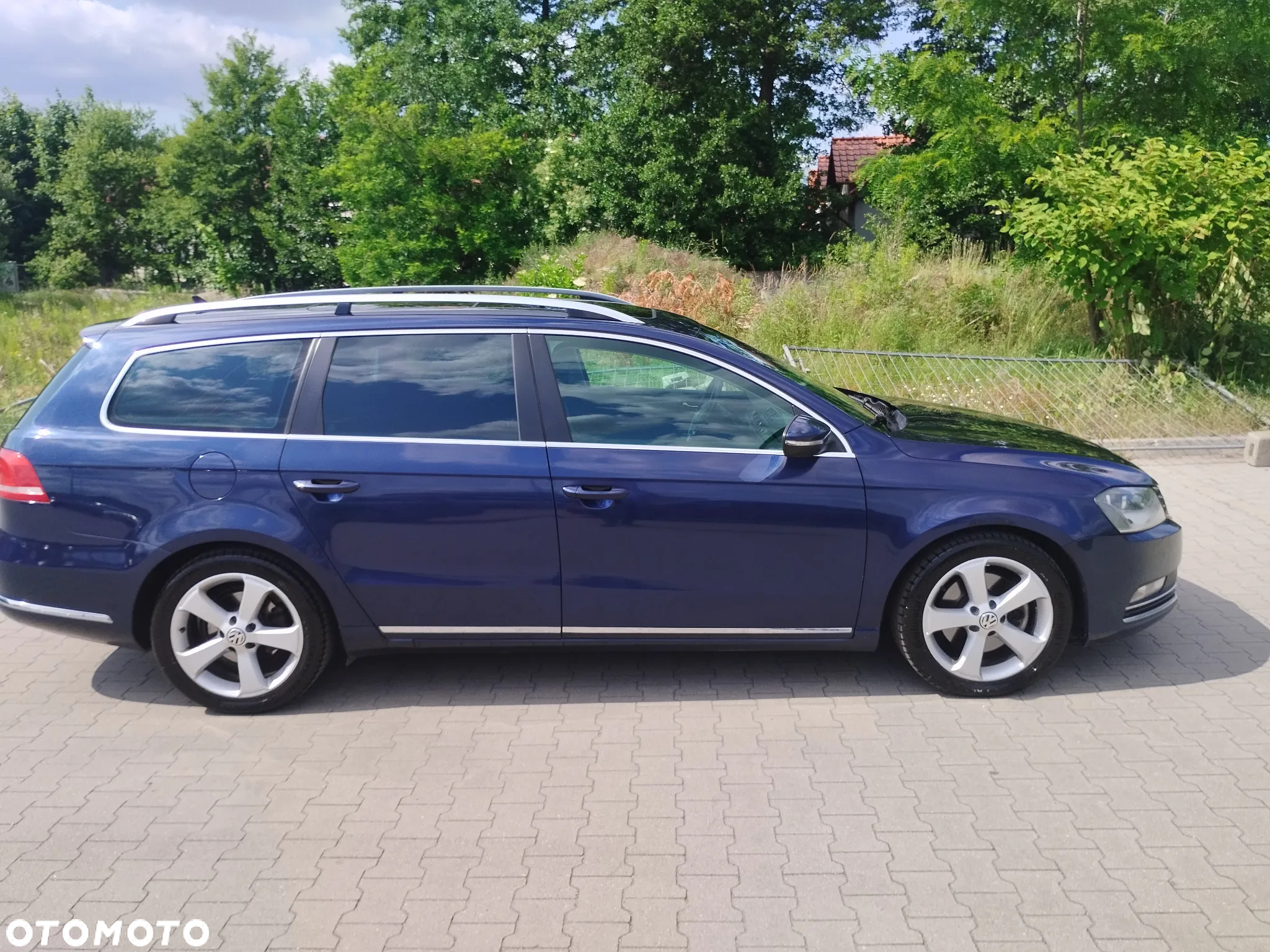 Volkswagen Passat 2.0 TDI Comfortline - 4