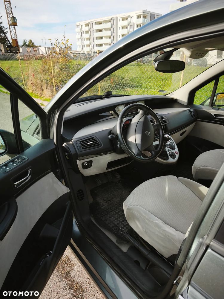 Peugeot 807 - 34