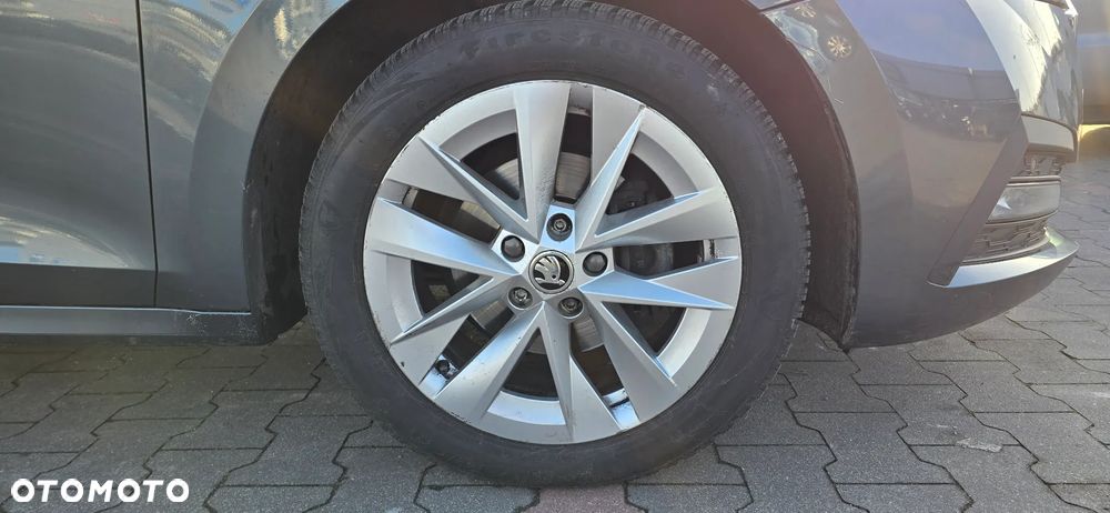 Skoda Octavia 1.5 TSI GPF ACT Ambition - 6