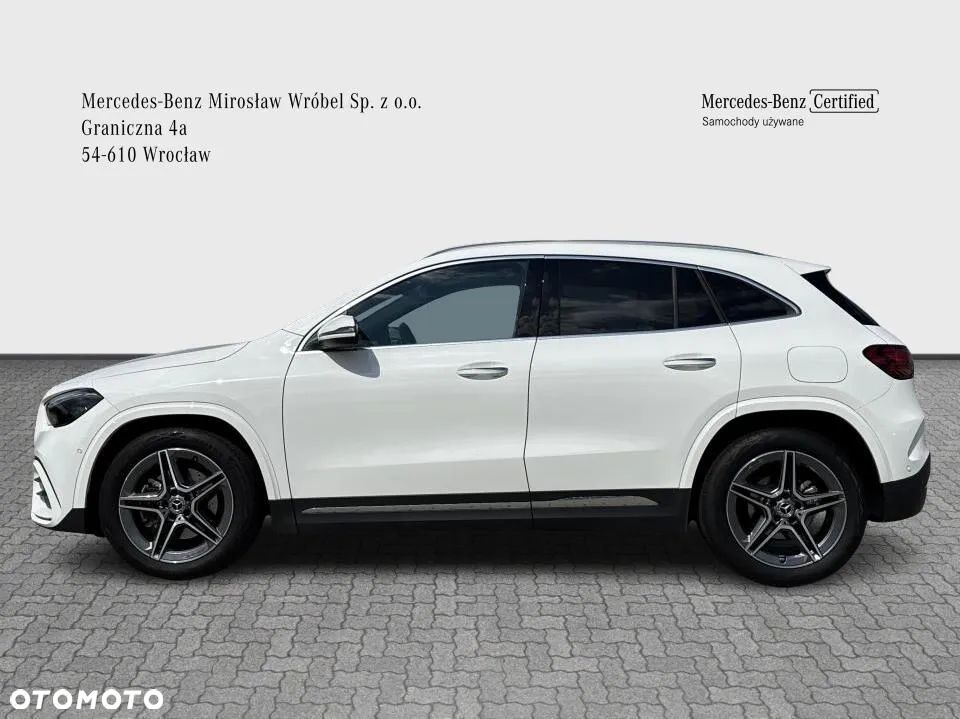 Mercedes-Benz GLA 200 AMG Line - 2
