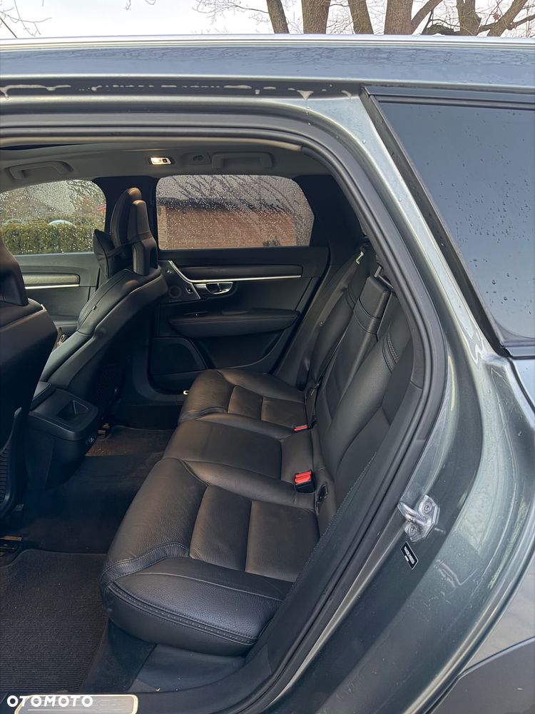 Volvo V90 Cross Country T6 AWD - 16