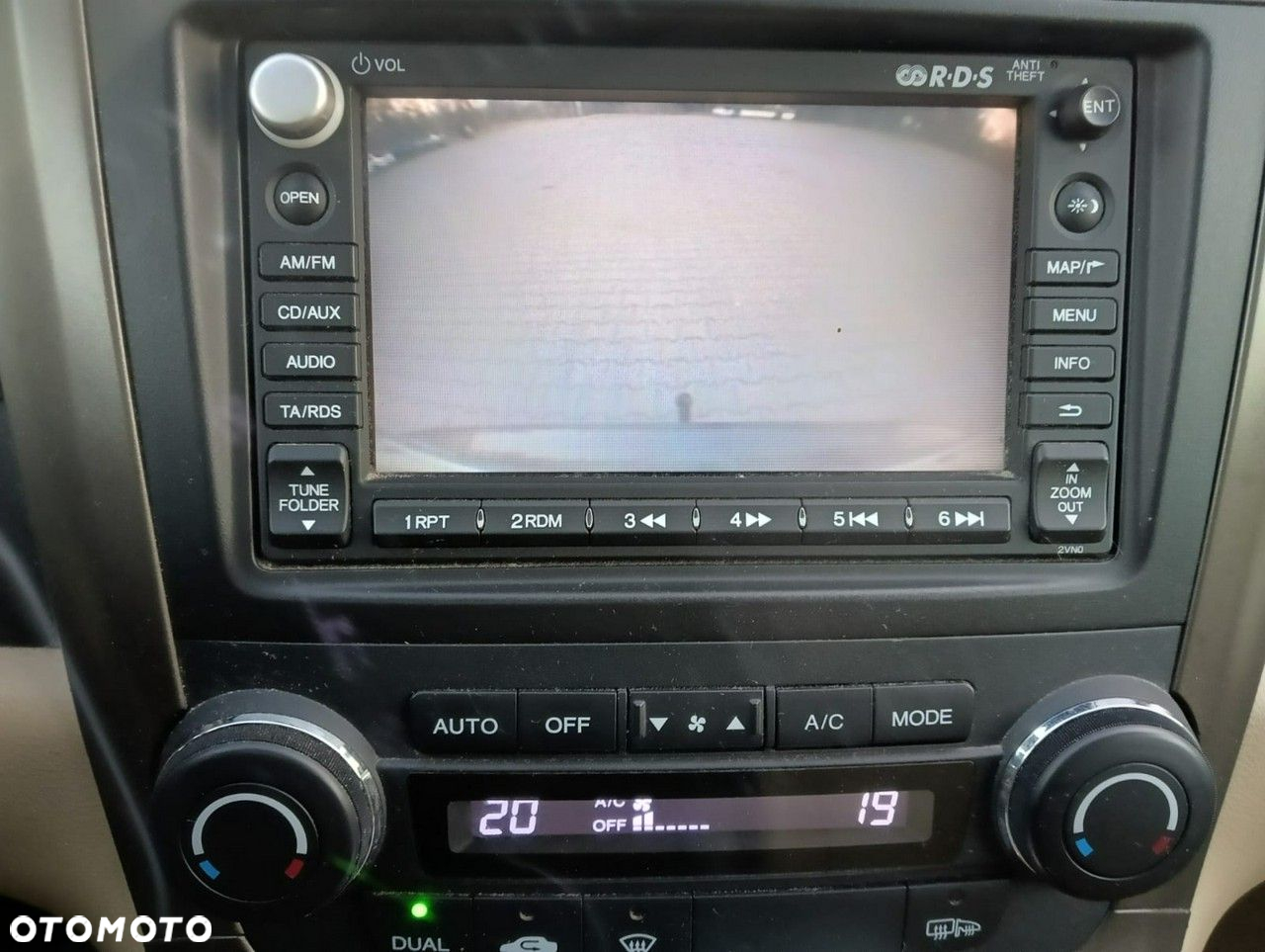 Honda CR-V 2.0 Executive - 19