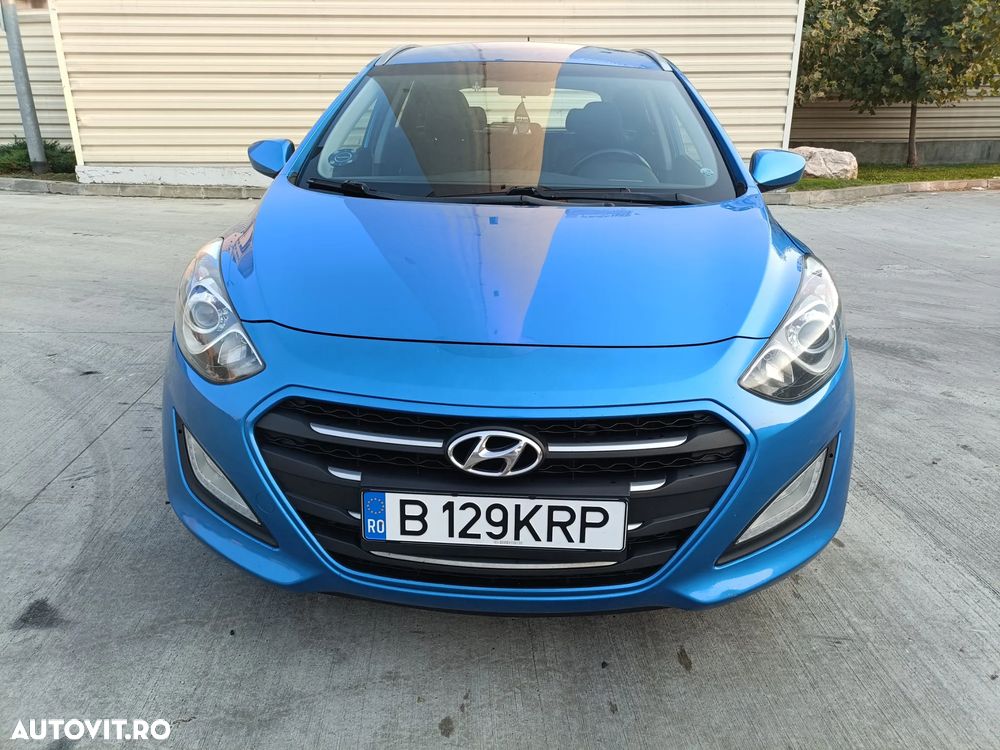 Hyundai i30 1.6 CRDI Comfort+ - 1