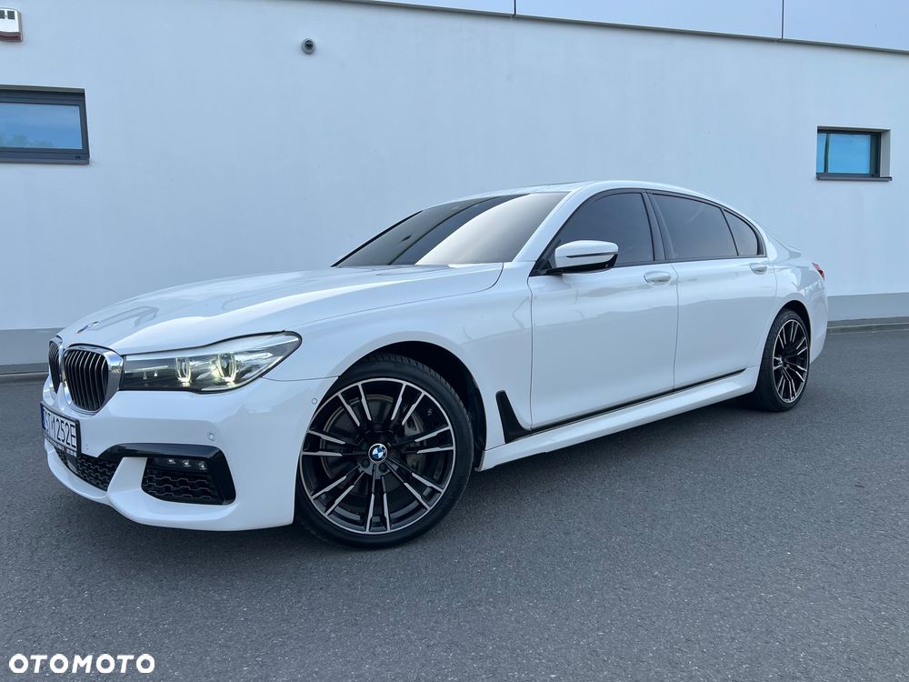 BMW Seria 7 740Li - 1