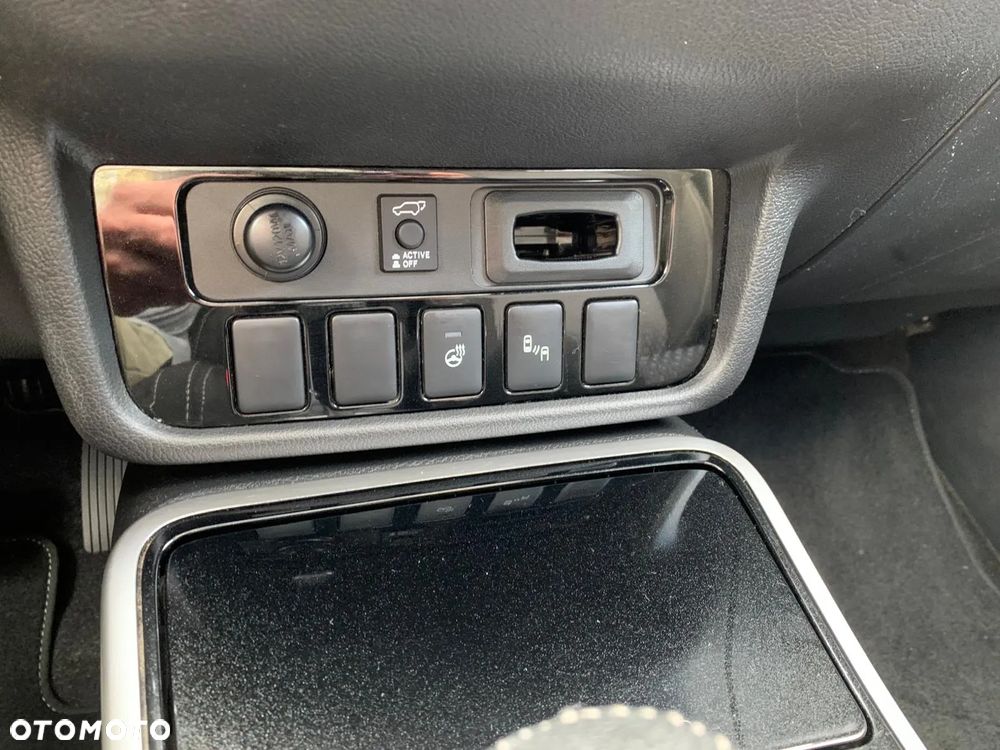 Mitsubishi Outlander 2.0 2WD CVT Diamant Edition+ - 9