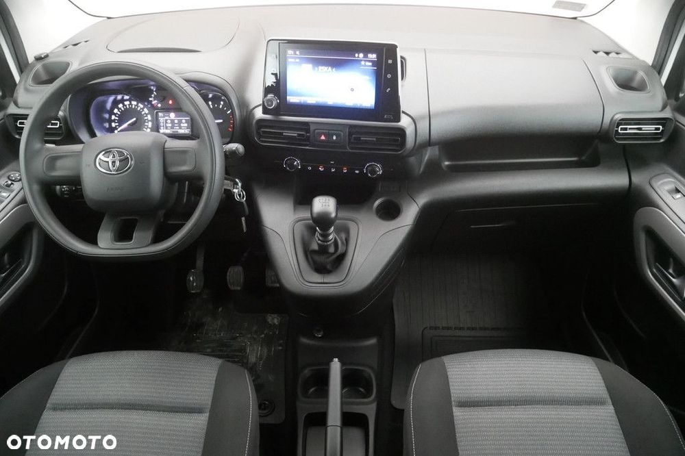 Toyota Proace Verso - 8