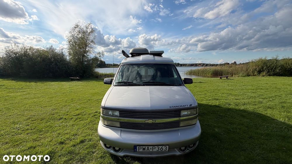 Chevrolet Astro - 4