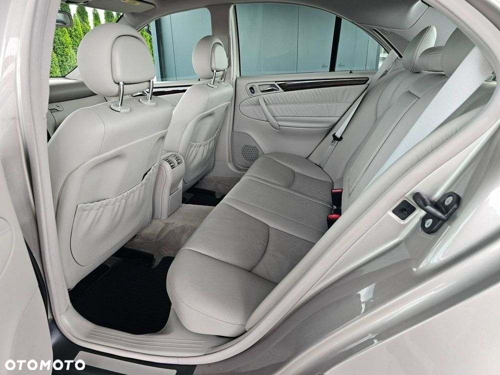 Mercedes-Benz Klasa C 2003