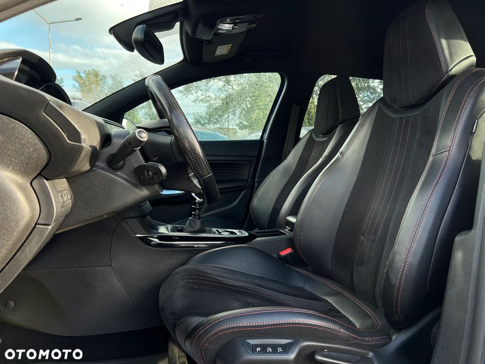 Peugeot 308 - 12