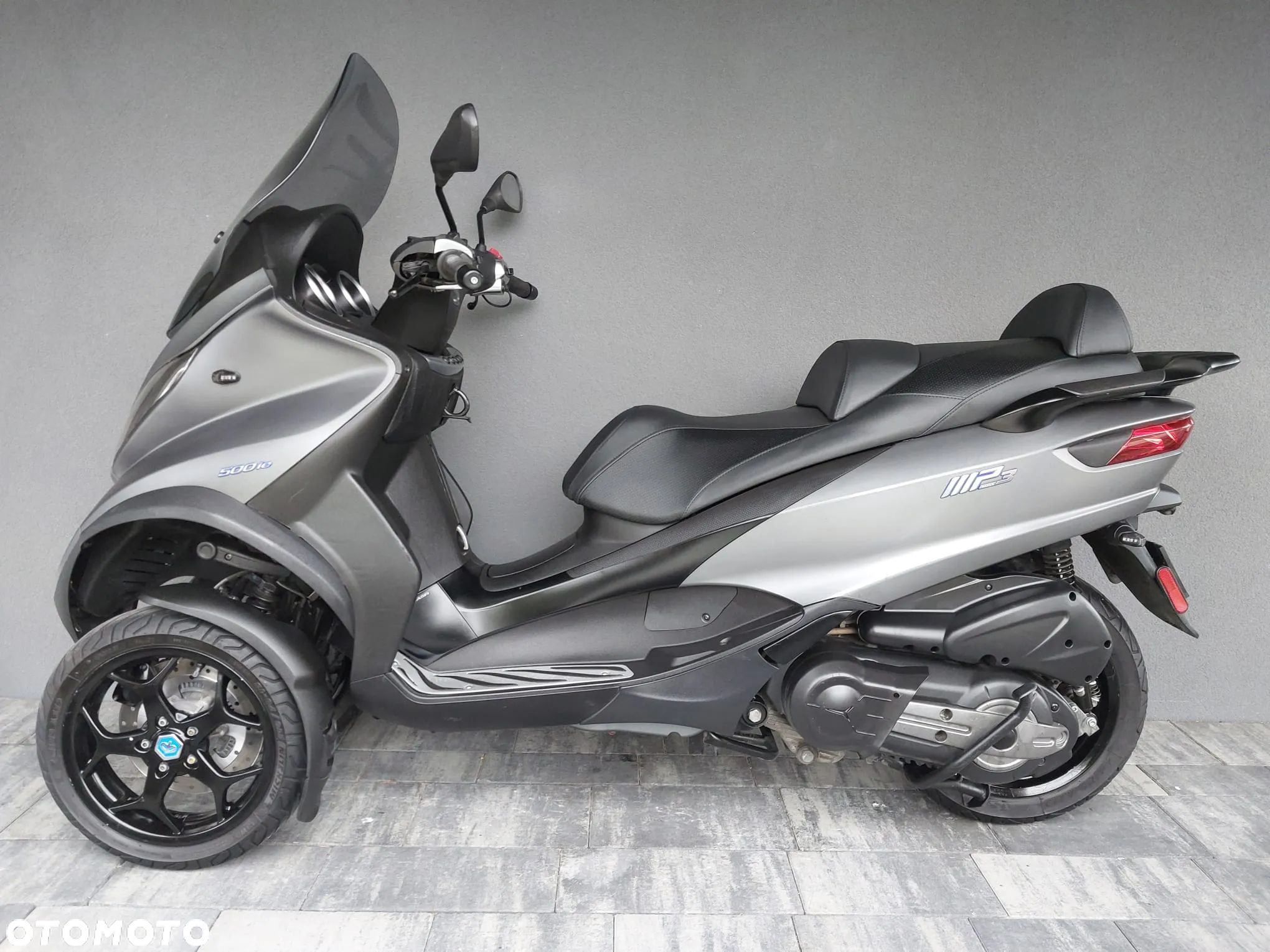 Piaggio MP-3 - 1