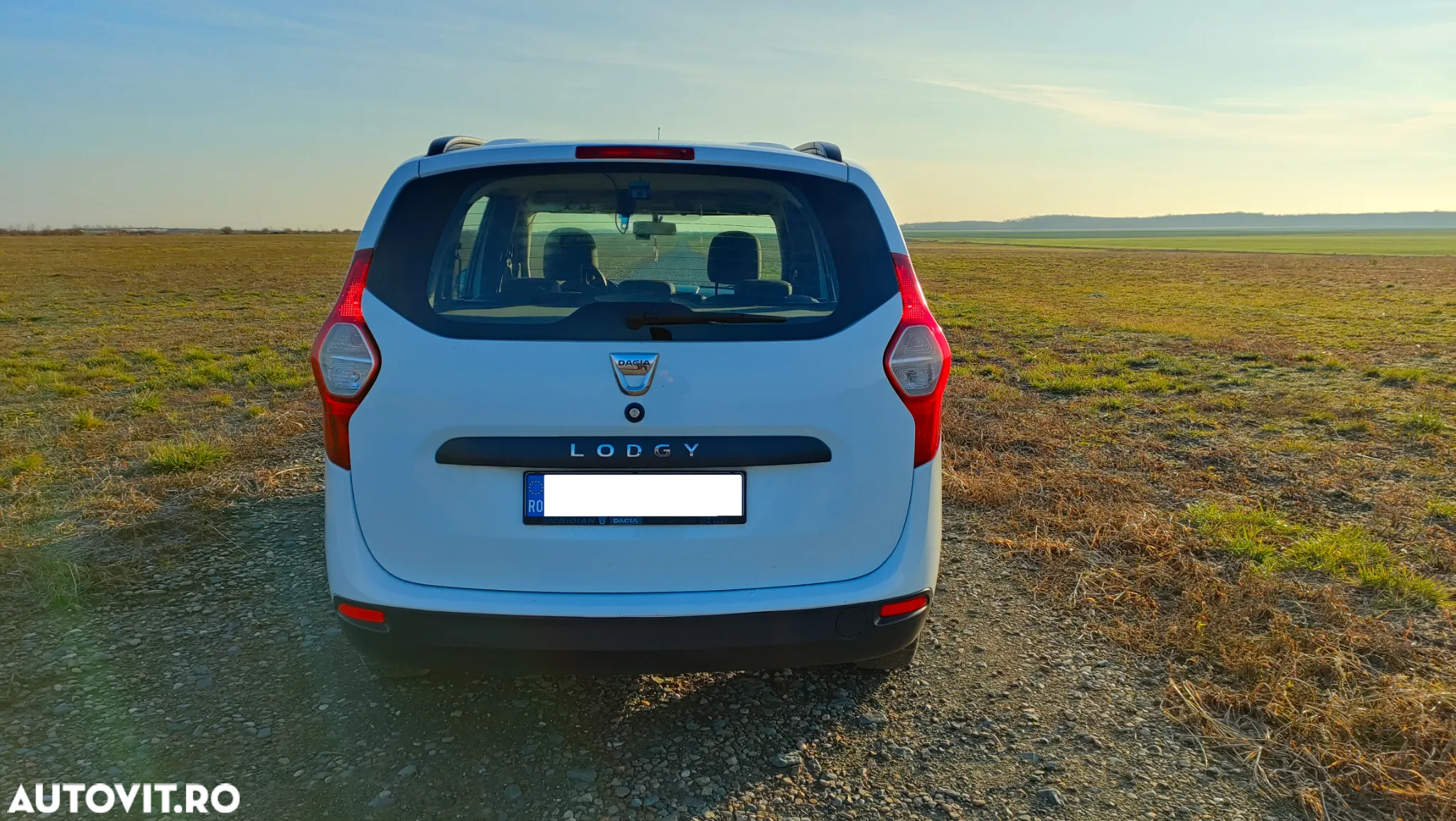 Dacia Lodgy 1.5 dCi 90 CP Ambiance - 5