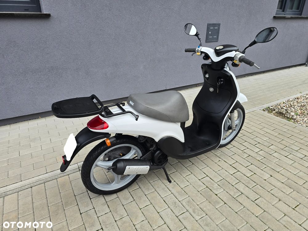 Yamaha Inny - 5