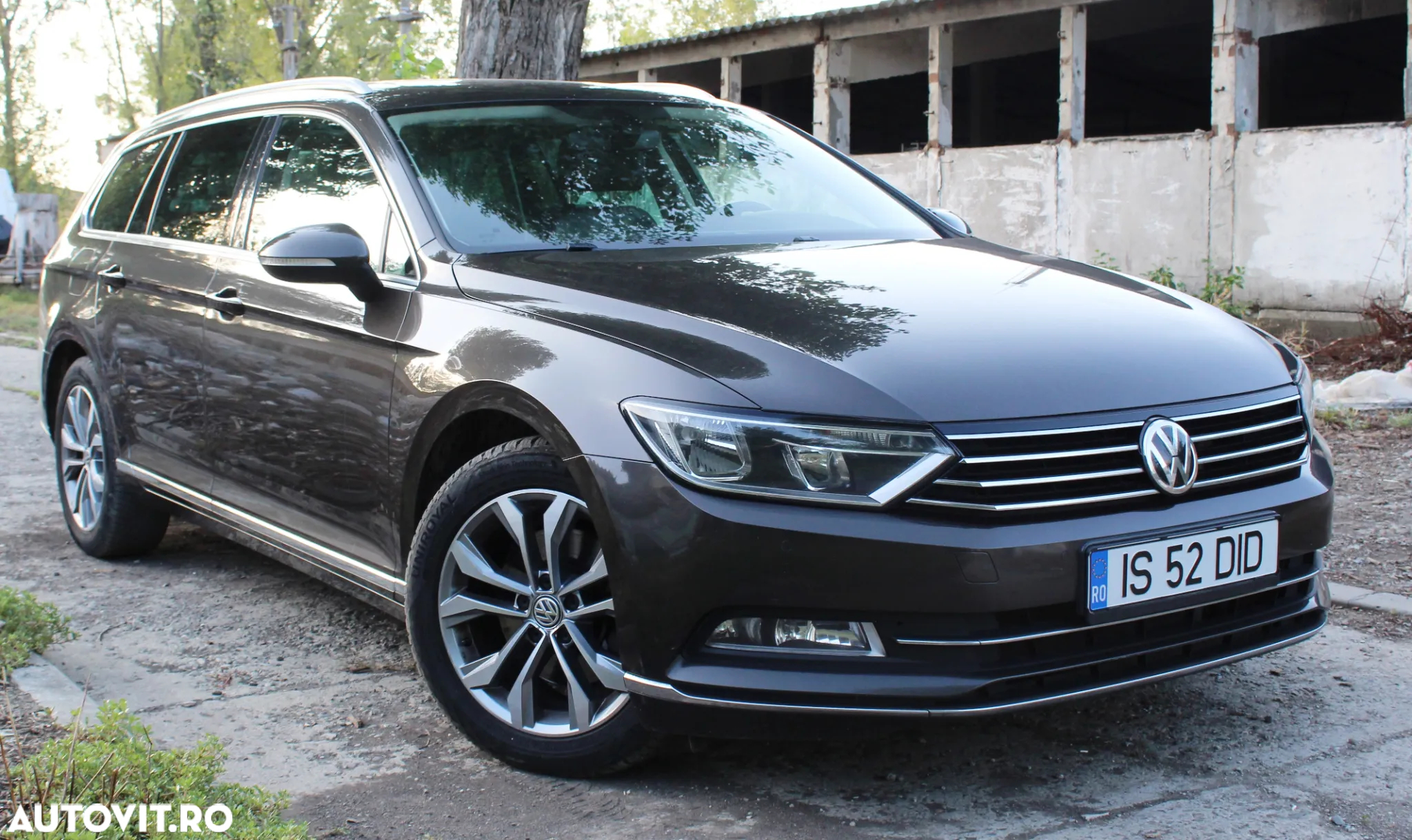 Volkswagen Passat Variant 2.0 TDI Highline - 2