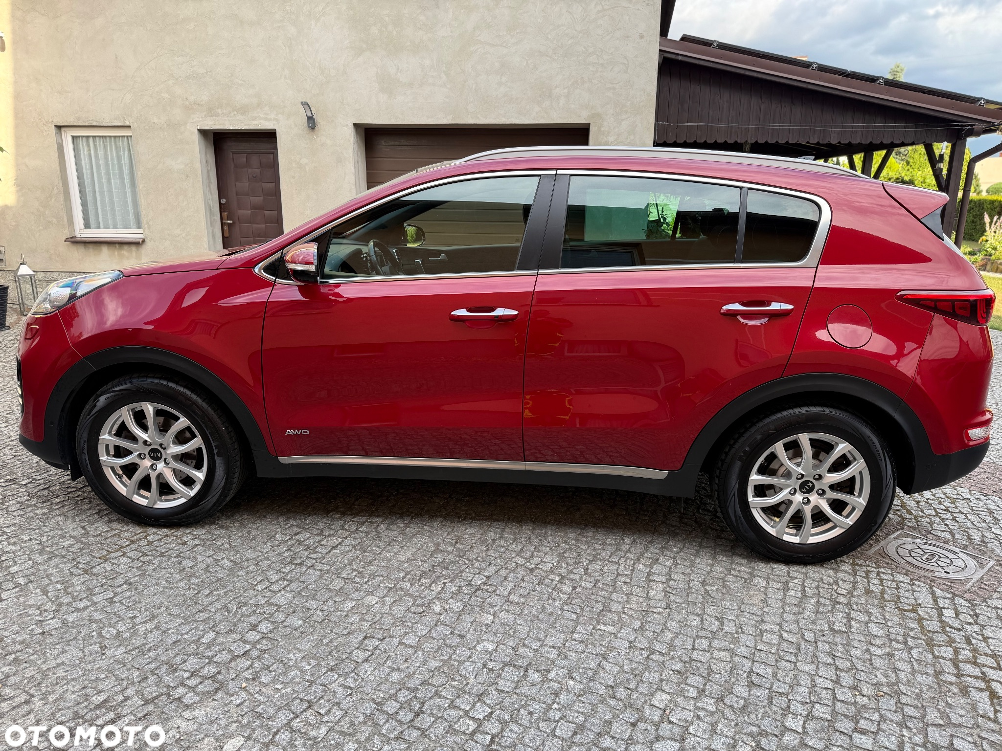 Kia Sportage 2,0 CRDI AWD GT Line - 4