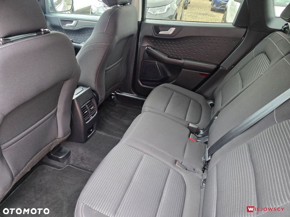 Ford Kuga - 16