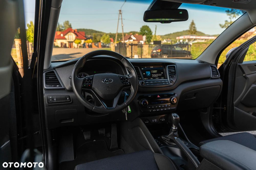 Hyundai Tucson blue 1.7 CRDi 2WD Style - 34