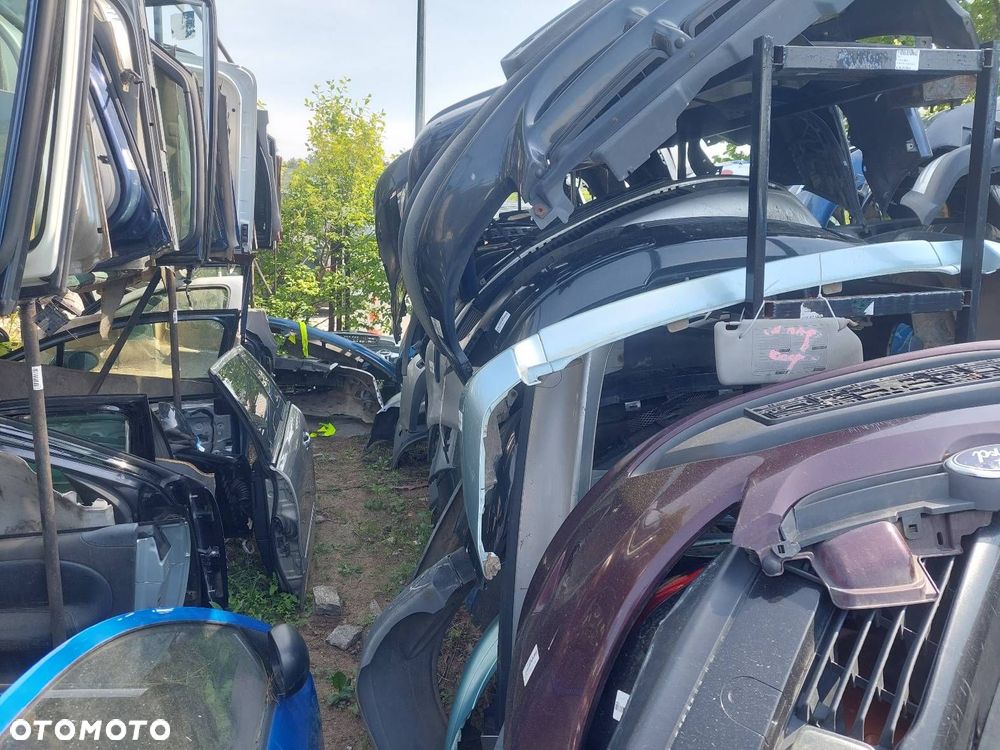 KOMPLETNY PRZÓD MASKA ZDERZAK BŁOTNIK LAMPY PRIMERA P11 PRZED LIFT BT3 - 16