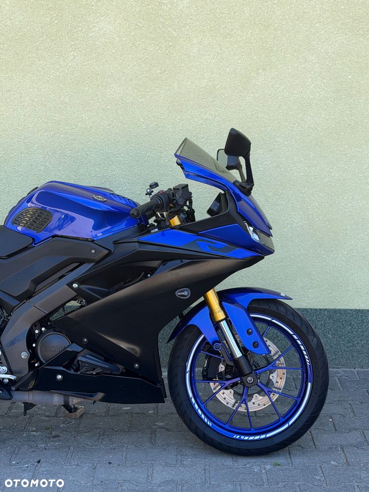 Yamaha YZF - 6