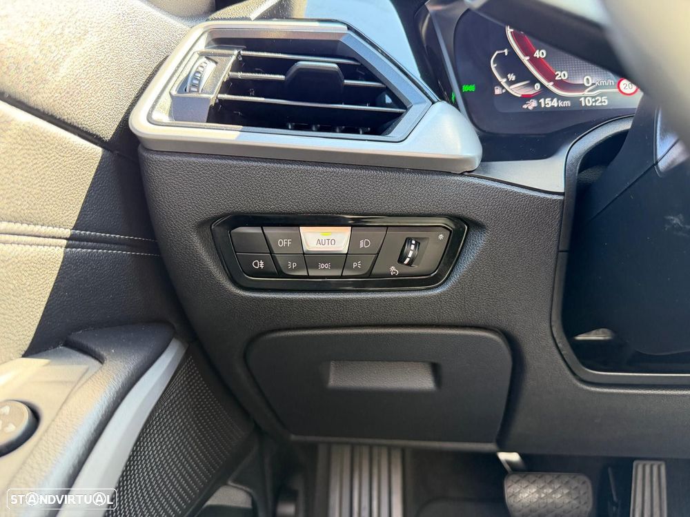 BMW 320 e Line Sport Auto - 21