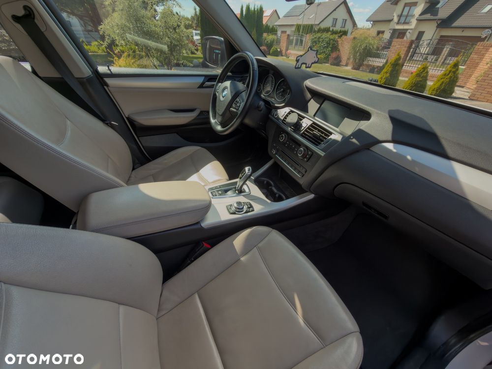 BMW X3 xDrive20d - 10