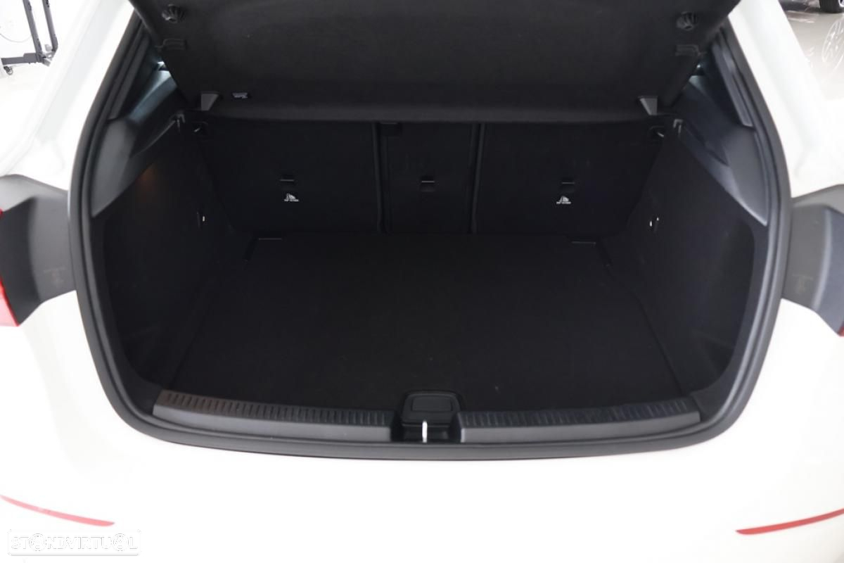 Mercedes-Benz A 200 Standard - 34
