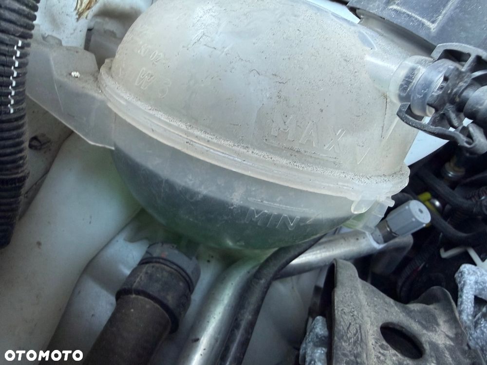 Citroën C3 BlueHDi 100 S&S SHINE - 20