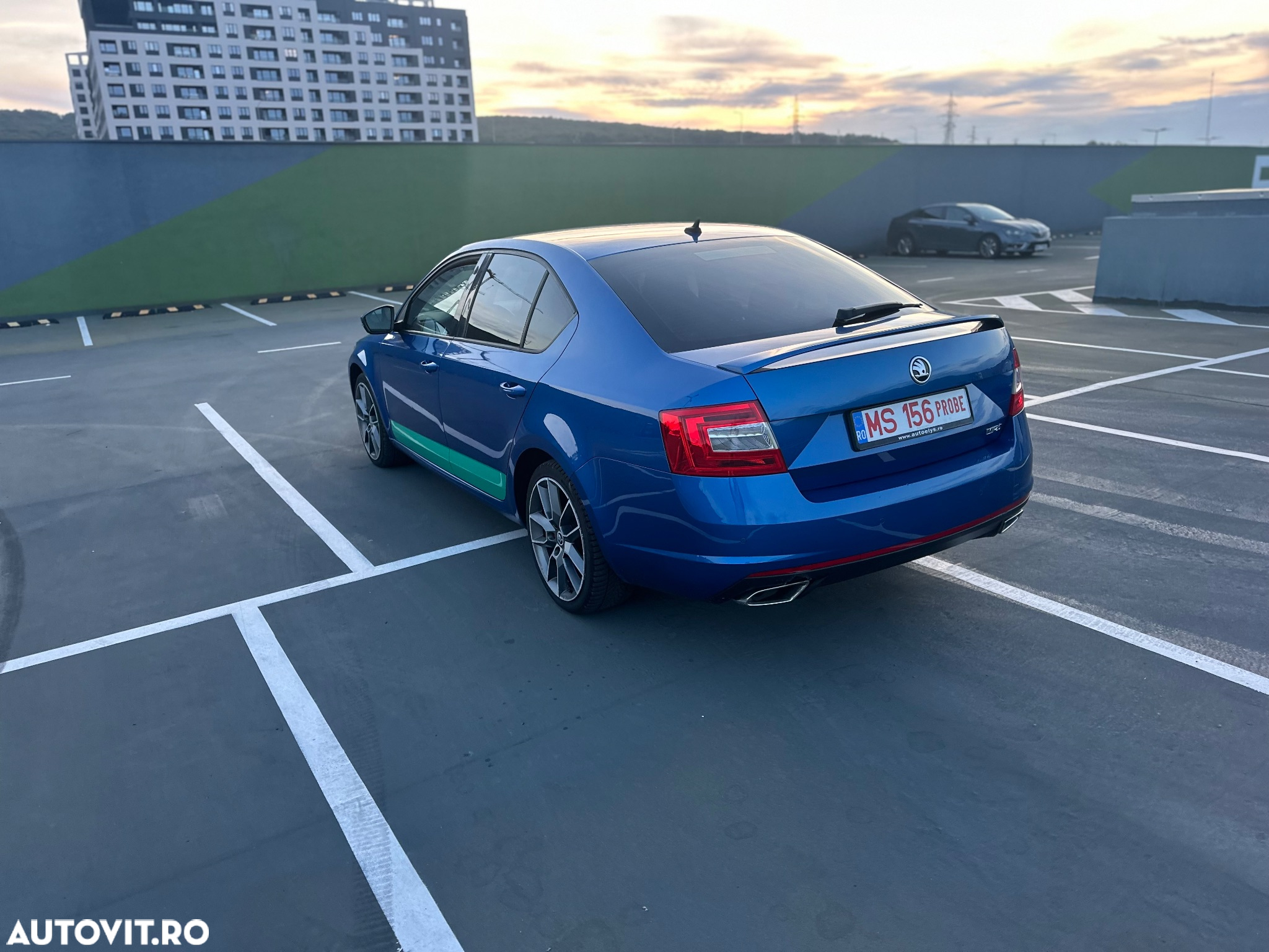 Skoda Octavia 2.0 TDI RS DSG - 26