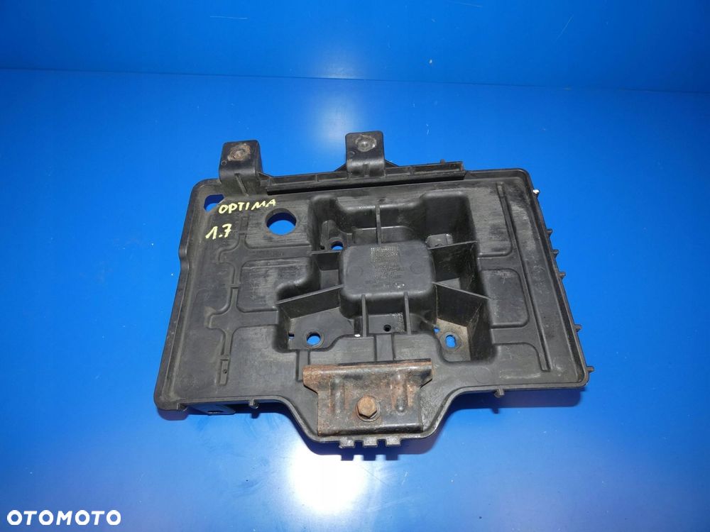 KIA OPTIMA III PODSTAWA AKUMULATORA OBUDOWA - 1