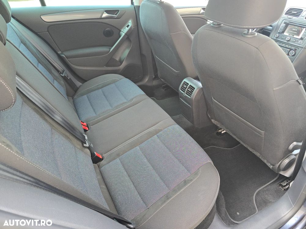 Volkswagen Golf 1.4 TSI DSG Style - 9