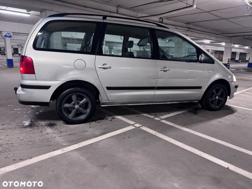 Volkswagen Sharan - 26