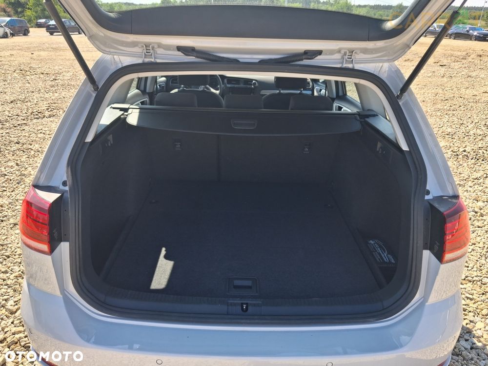 Volkswagen Golf 1.0 TSI (BlueMotion Technology) Comfortline - 13