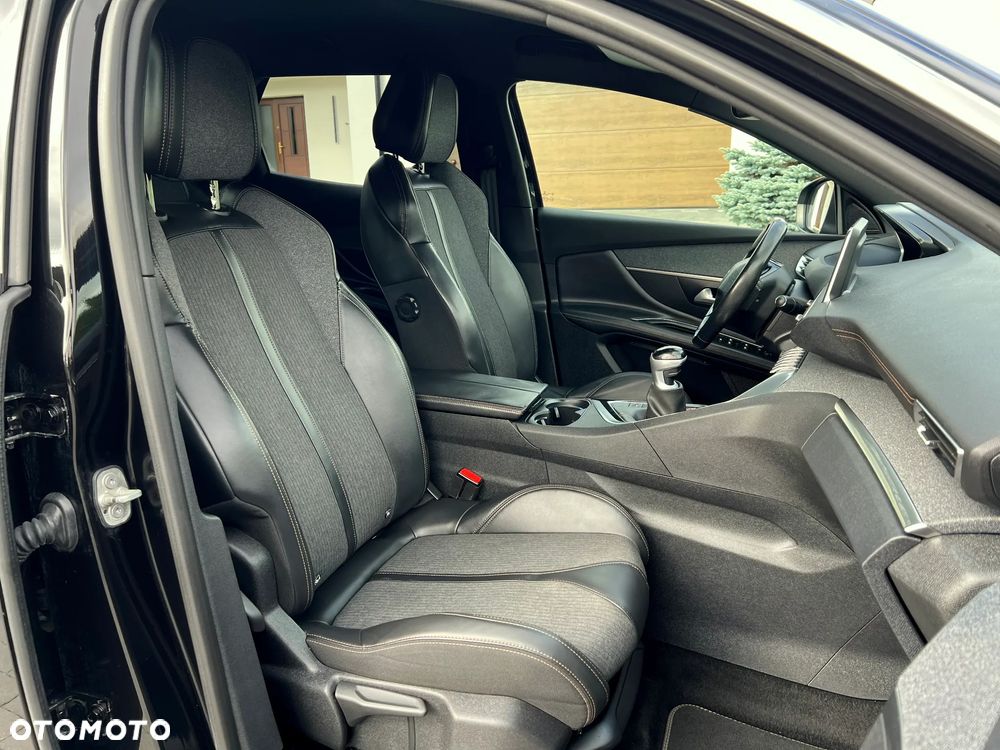 Peugeot 3008 1.5 BlueHDi GT S&S - 29