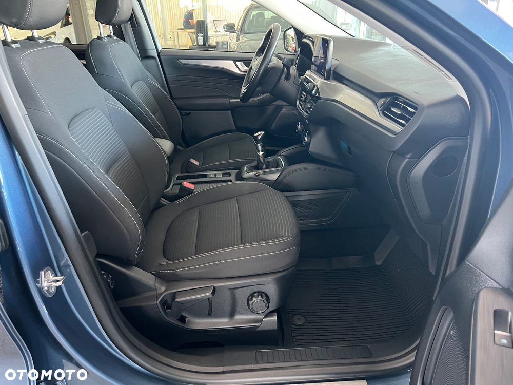 Ford Kuga 1.5 EcoBoost FWD Titanium - 40