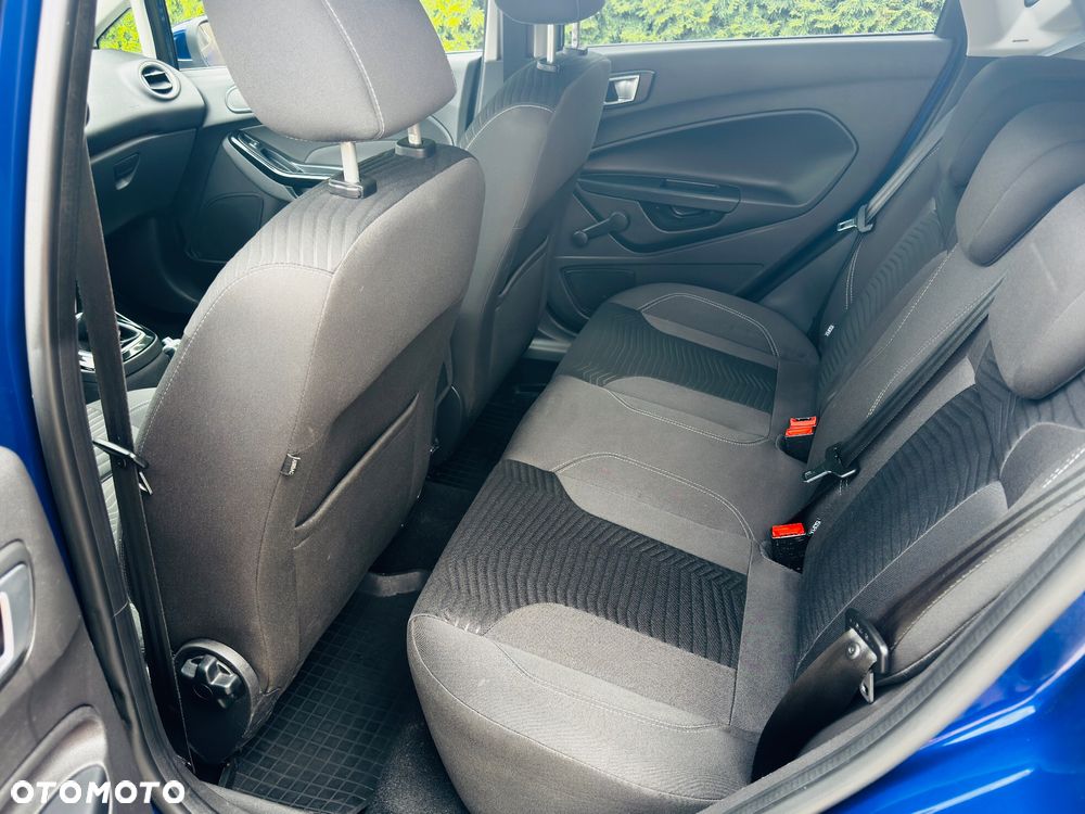 Ford Fiesta - 28