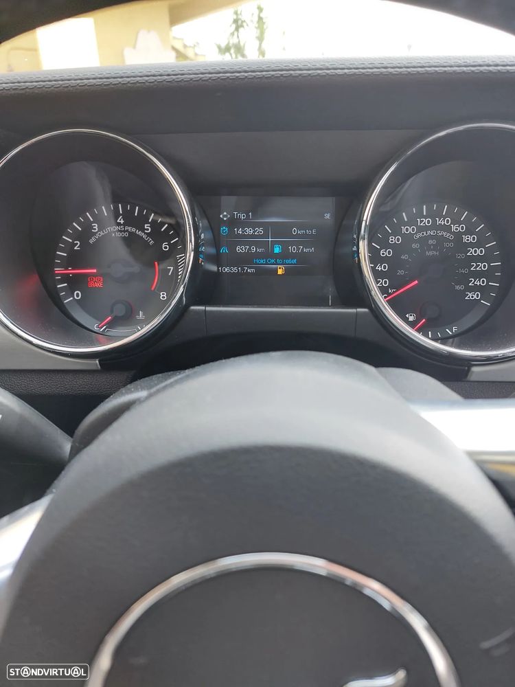 Ford Mustang 2.3 Eco Boost - 9